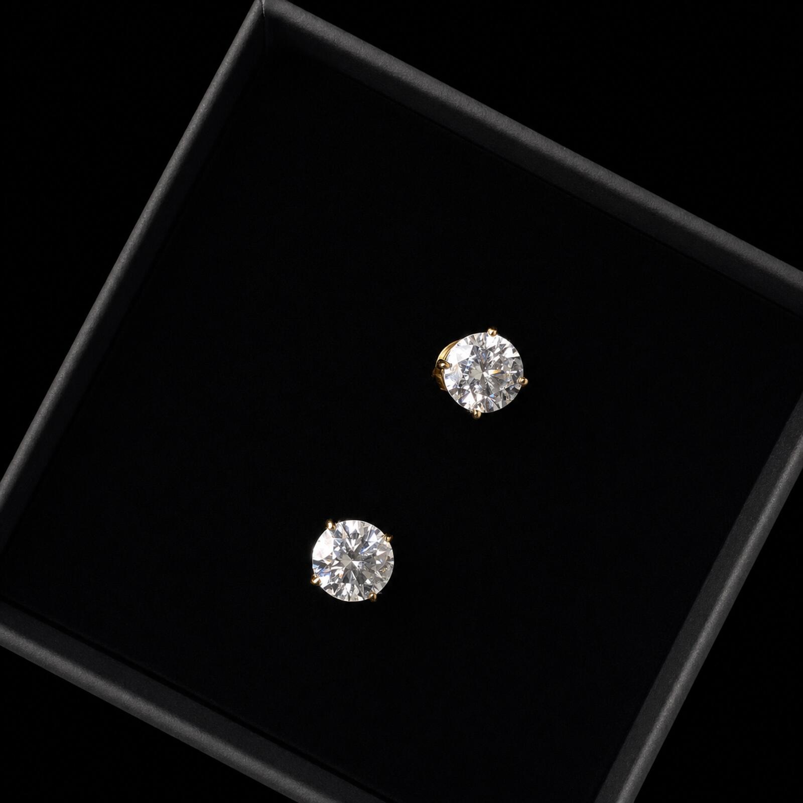 Classic Moissanite Stud Earrings 18ct gold overlay