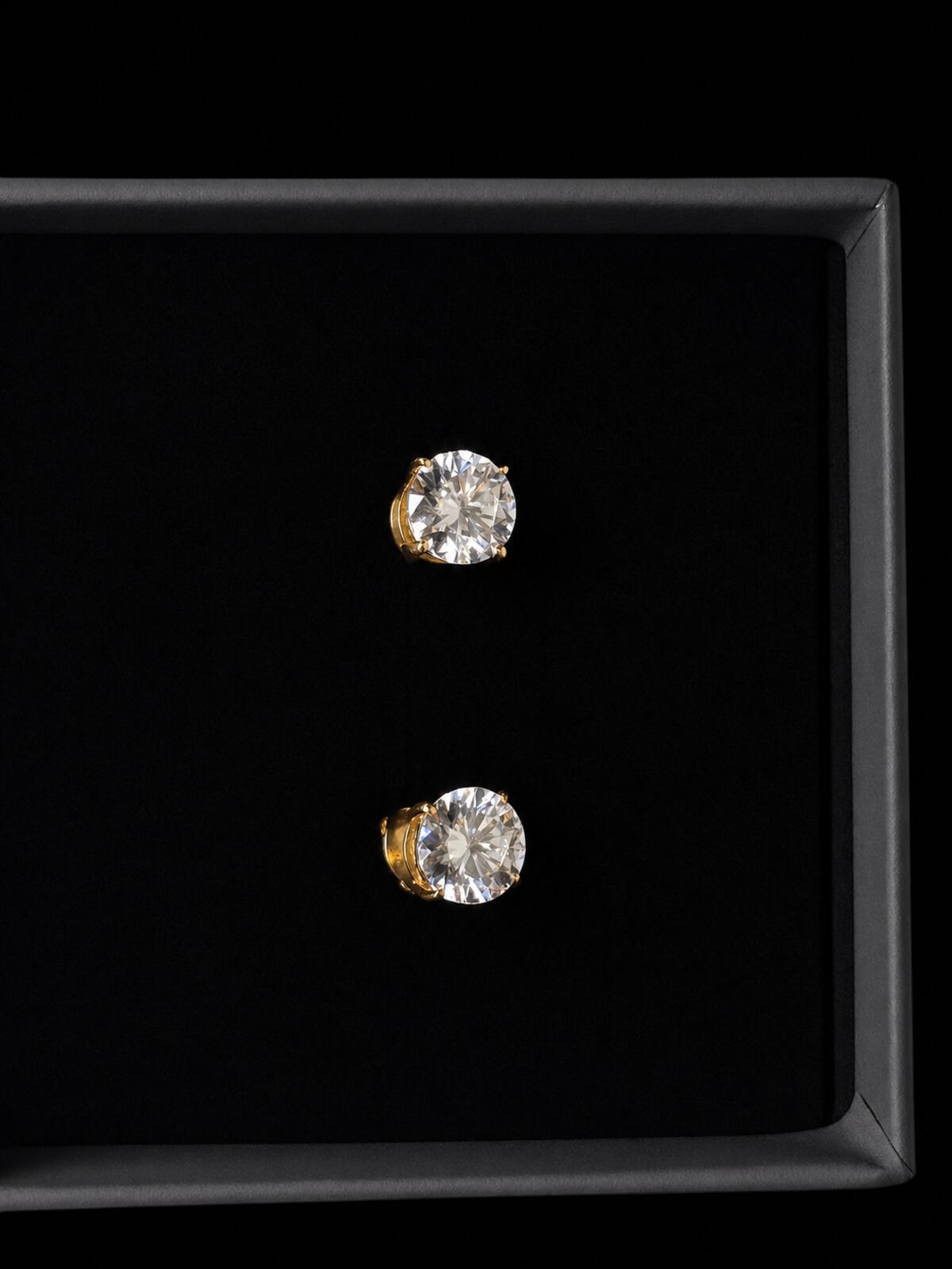 Classic Moissanite Stud Earrings 18ct gold overlay