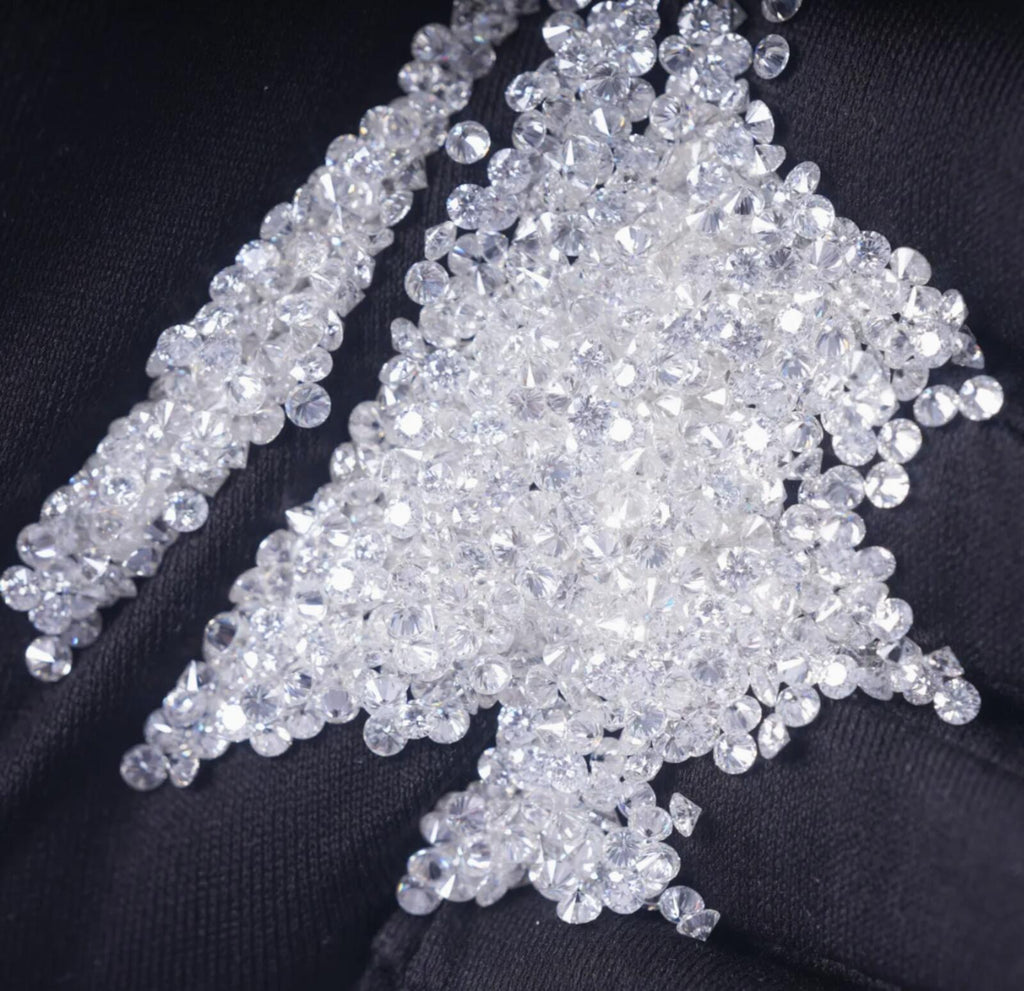 1 Ct Moissanite Clear White D VVS Round Brilliant Cut
