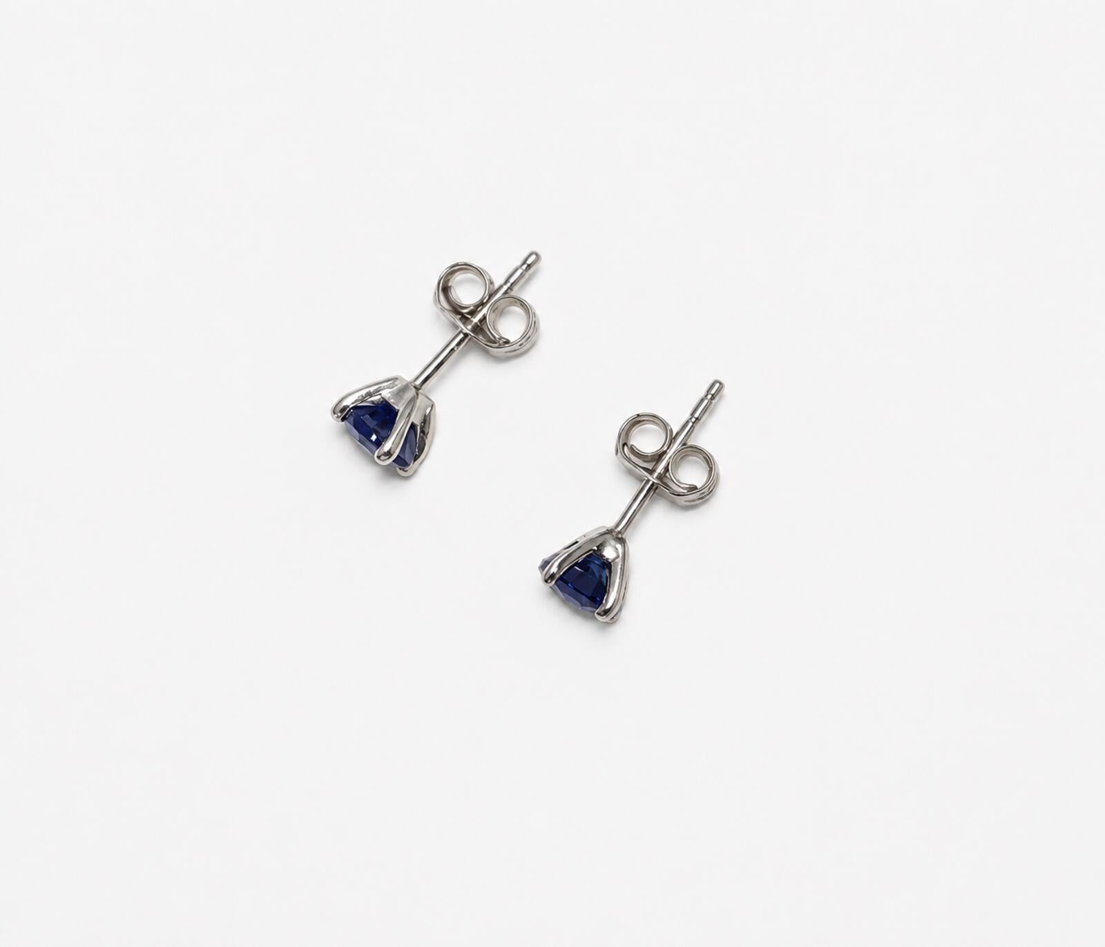 AAA Natural Kashmir Kyanite Stud Earrings 0.7ct 6mm