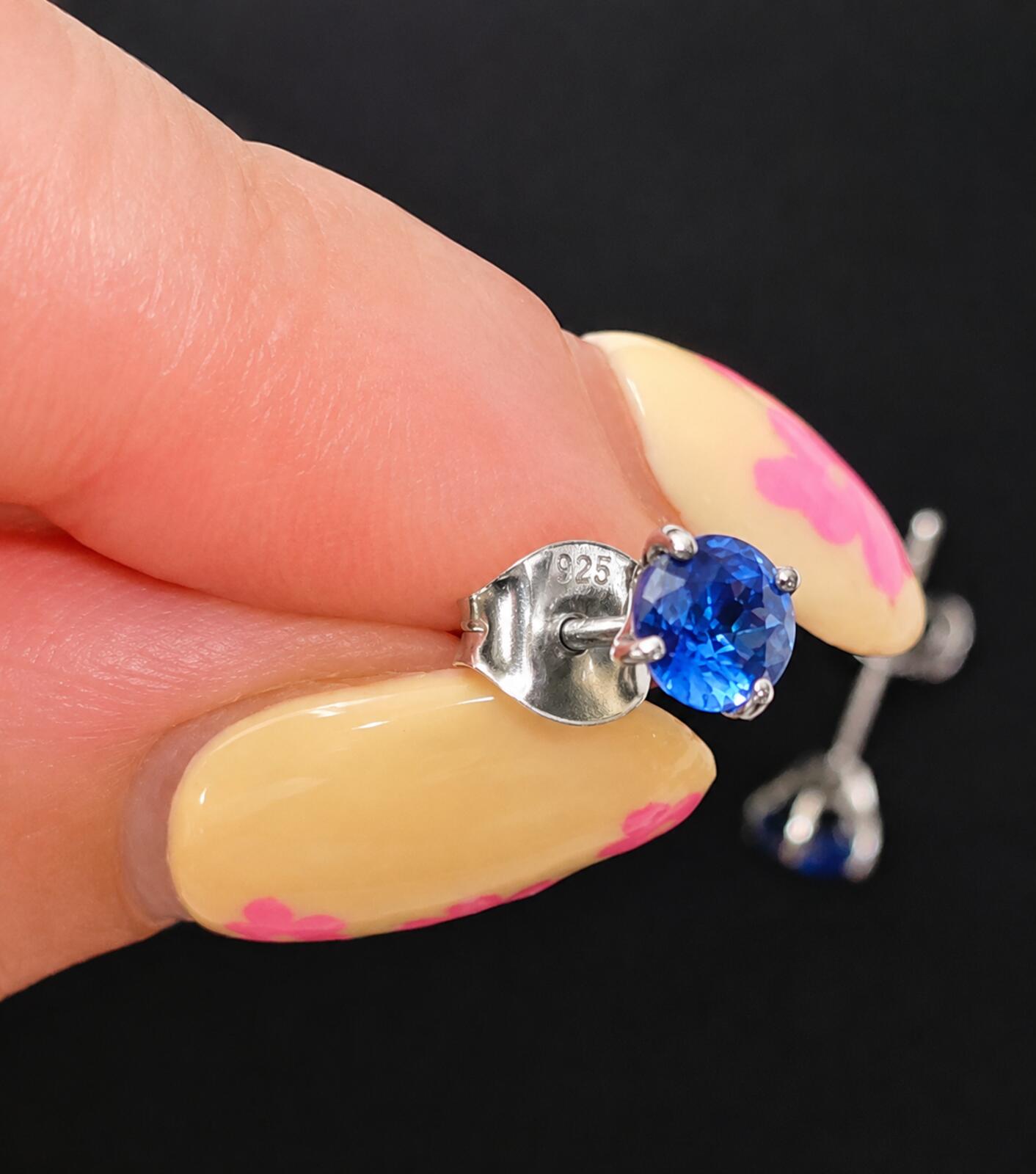 AAA Natural Kashmir Kyanite Stud Earrings 0.7ct 6mm