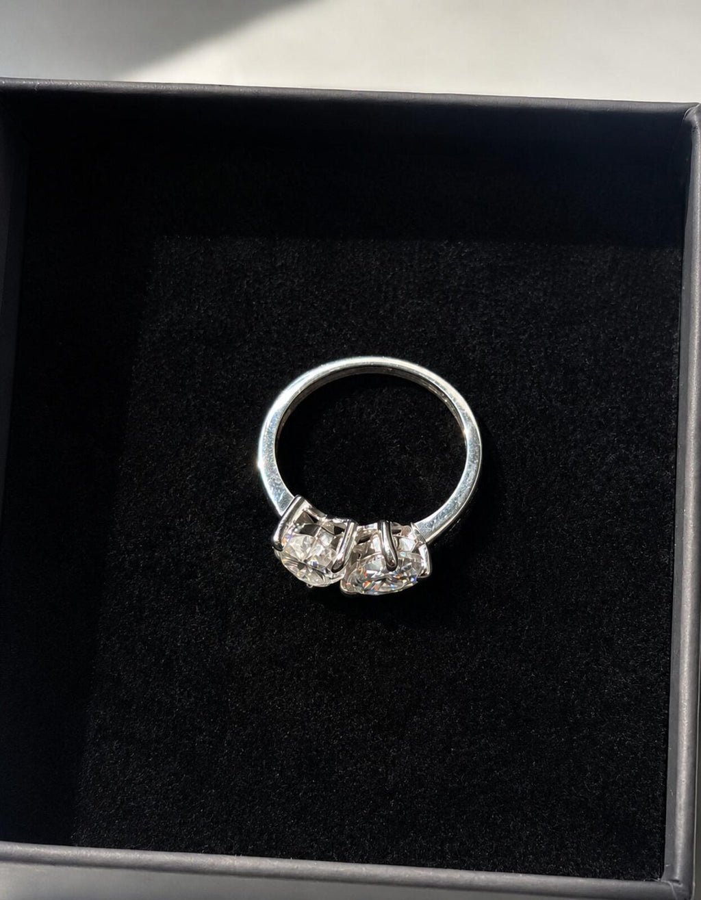 2.4ct TCW moissanite toi-et-moi ring platinum overlay