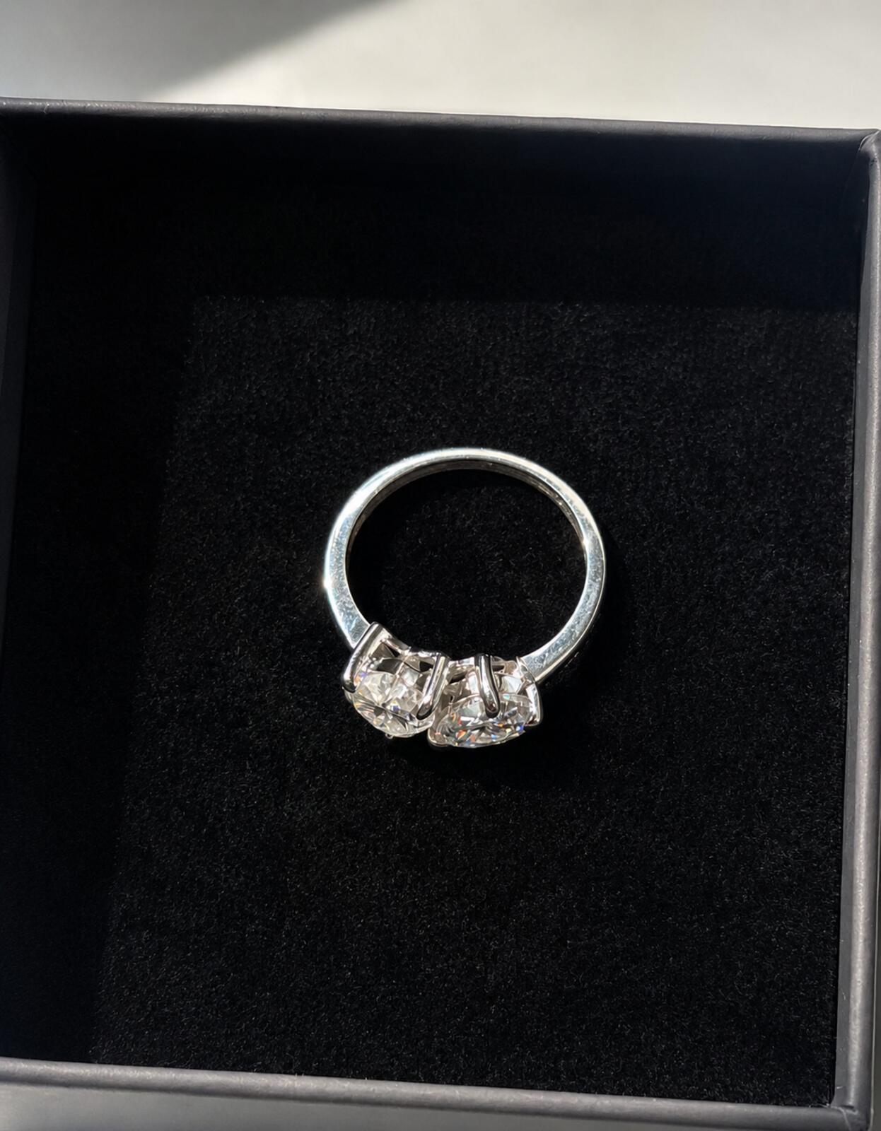 2.4ct TCW moissanite toi-et-moi ring platinum overlay